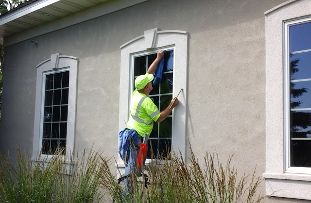 APS Window & Gutter Cleaning photo 2