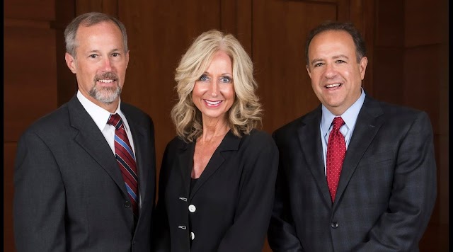 Bond & Botes Law Offices
