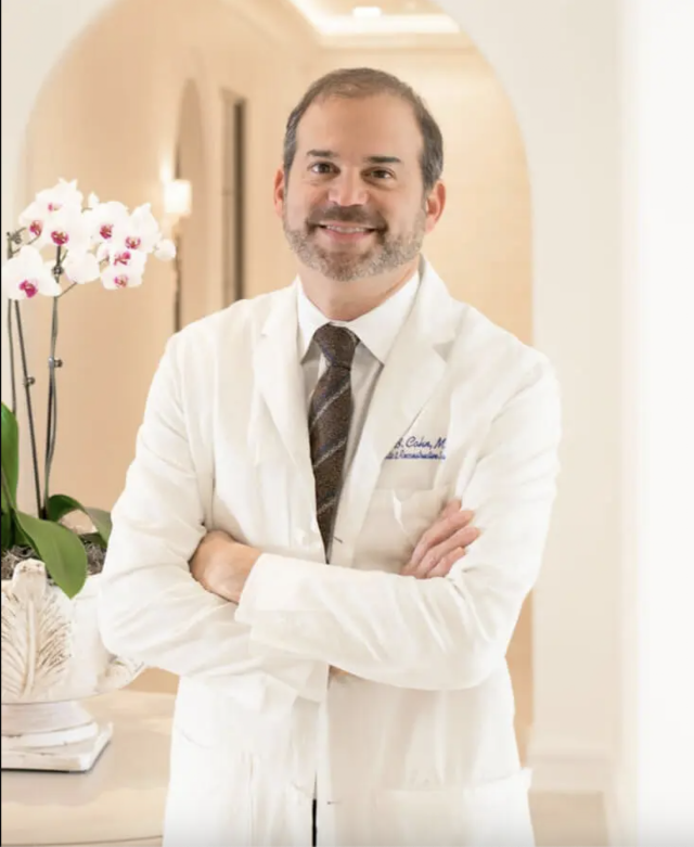 Dr. J. Stephen Gunn, MD - Plastic Surgeon photo 3