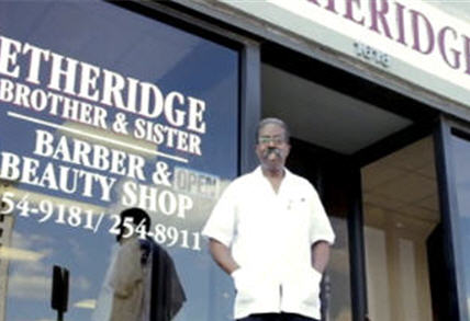 Etheridge Brothers Barbershop Downtown photo 1