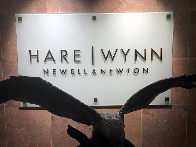 Hare Wynn photo 3