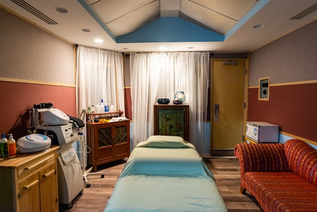 Healing Waters Wellness Center & Spa photo 2