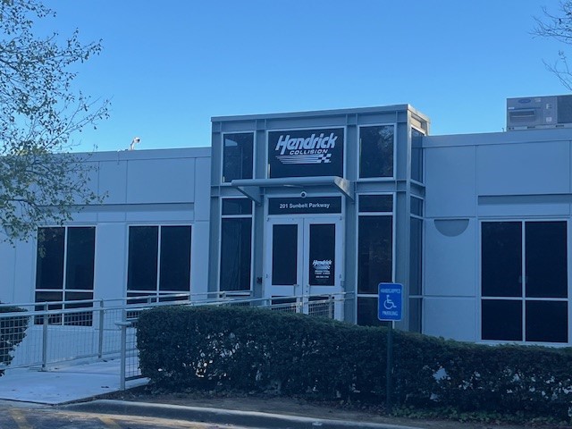 Hendrick Collision Center Birmingham photo 1
