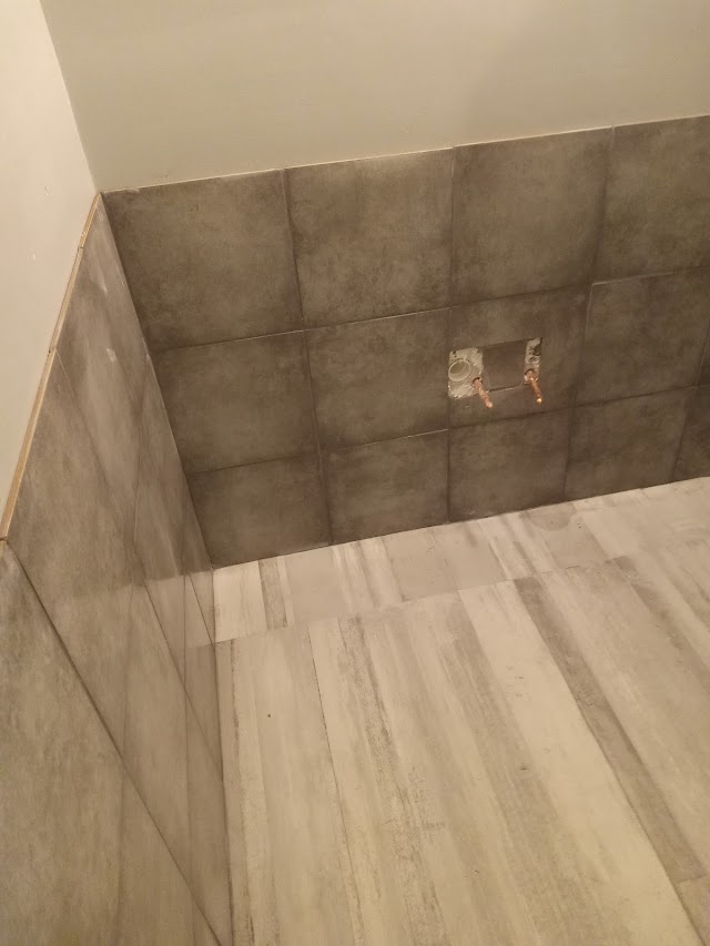 Lewis Tile