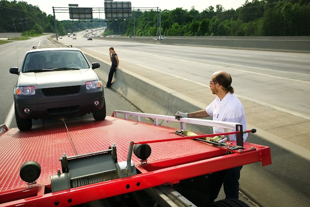 Pro-Tow Professional Towing Services, Inc photo 2