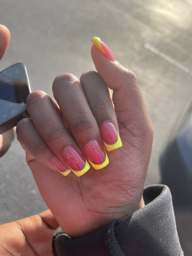 Q Nails photo 2