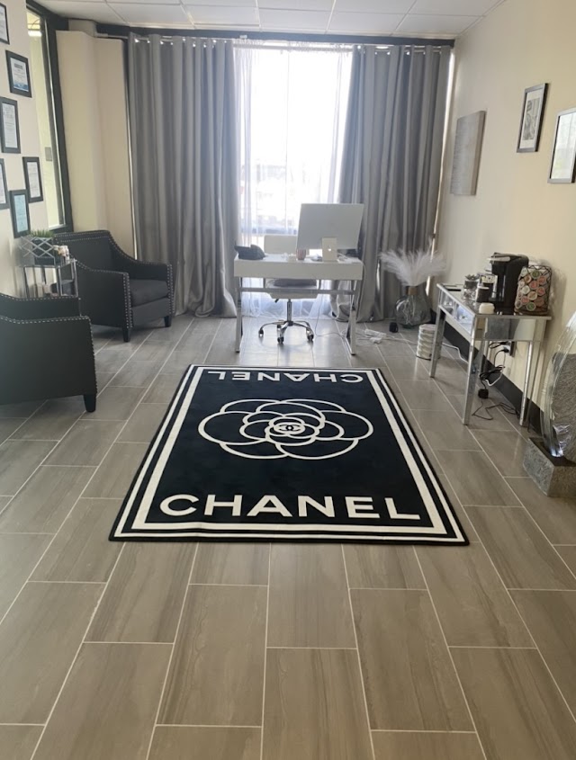 REFINE™️ Non-Invasive Aesthetic & Wellness Center