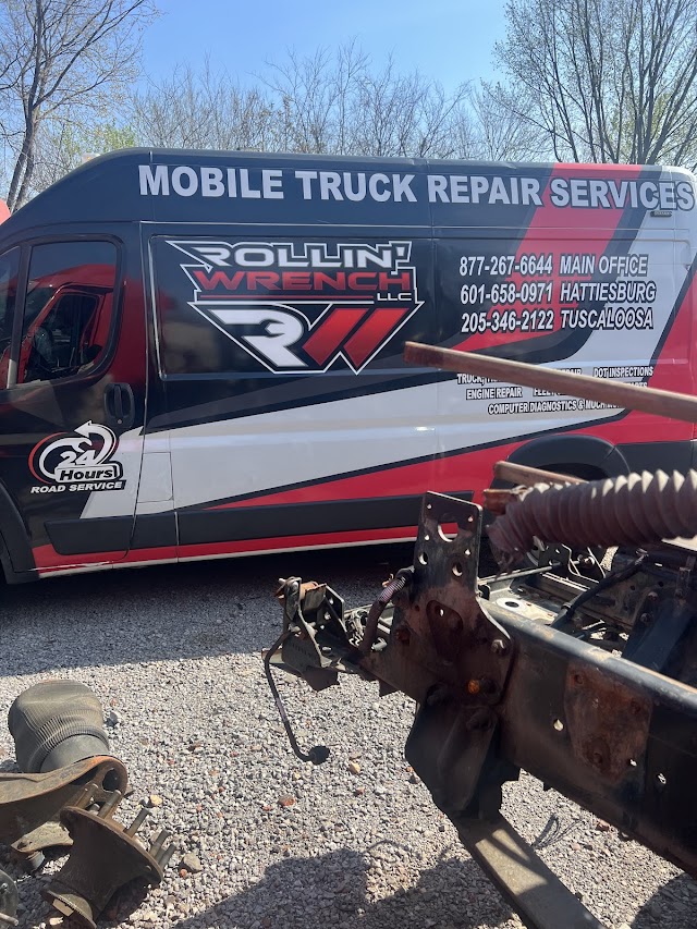 Rollin' Wrench Mobile Truck Repair photo 1