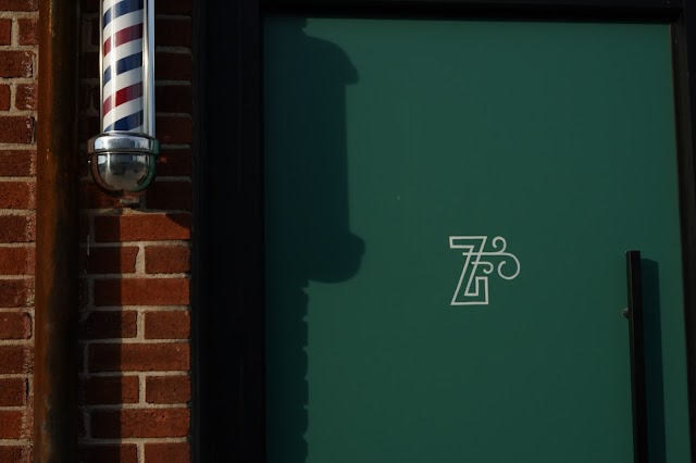 Zephyr Barber photo 1